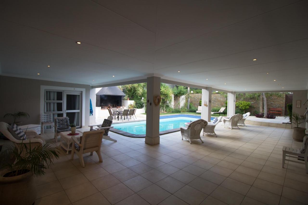 House On Olof Palme Windhoek Exterior foto